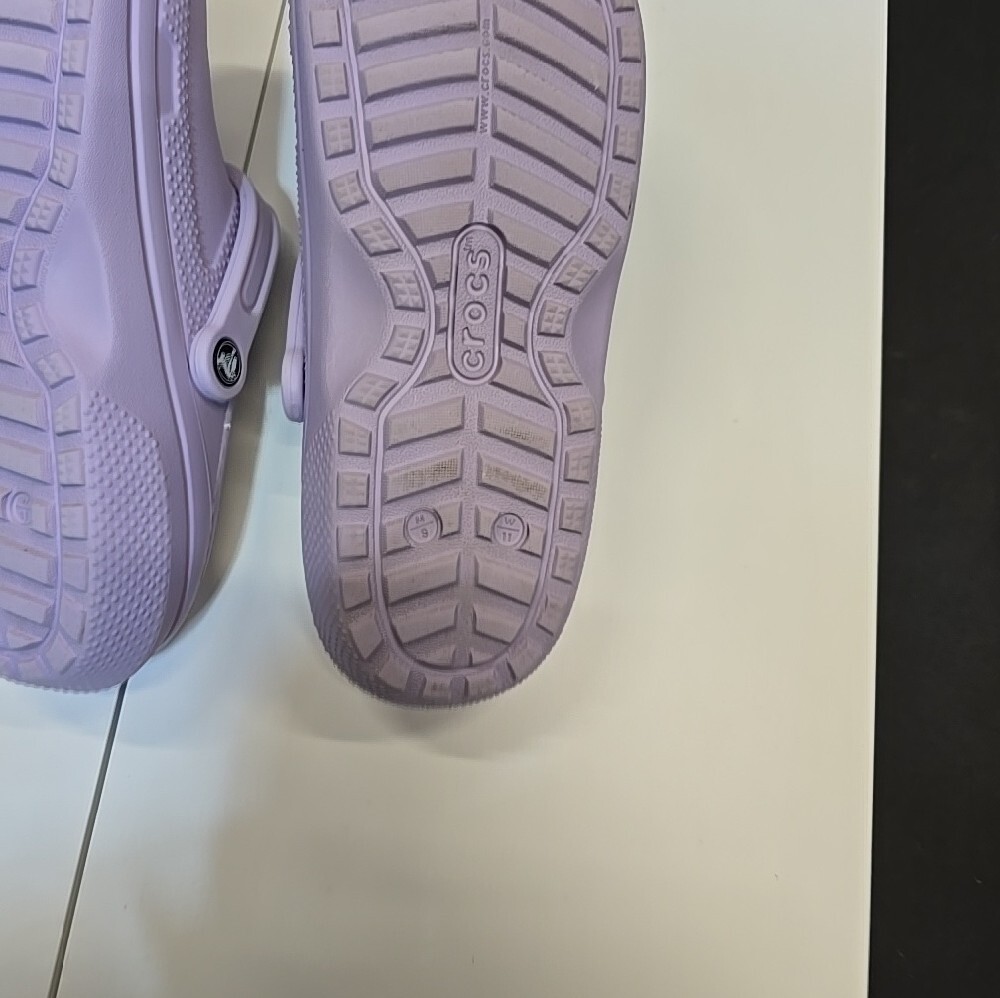 CROCS Women Classic Lined Clog - Lavender - Picture 5 of 8